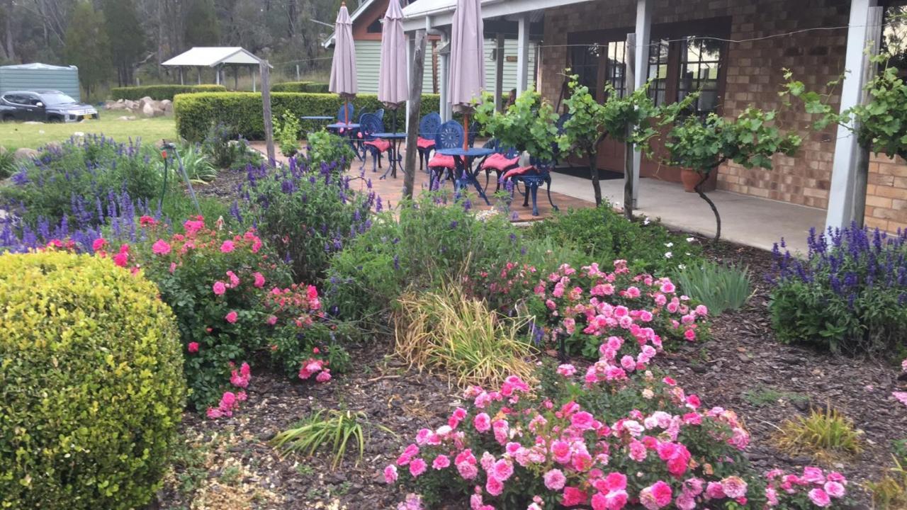 Girraween Country Inn Ballandean Exterior foto